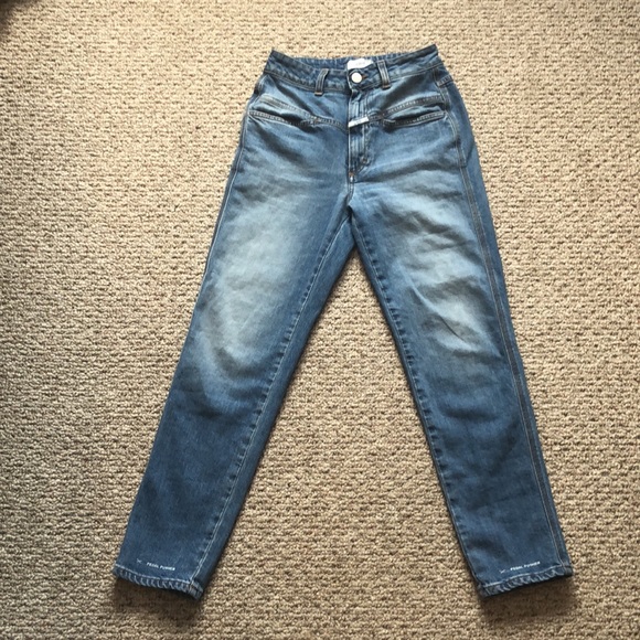 Closed Pedal Pusher Jeans - Picture 9 of 9